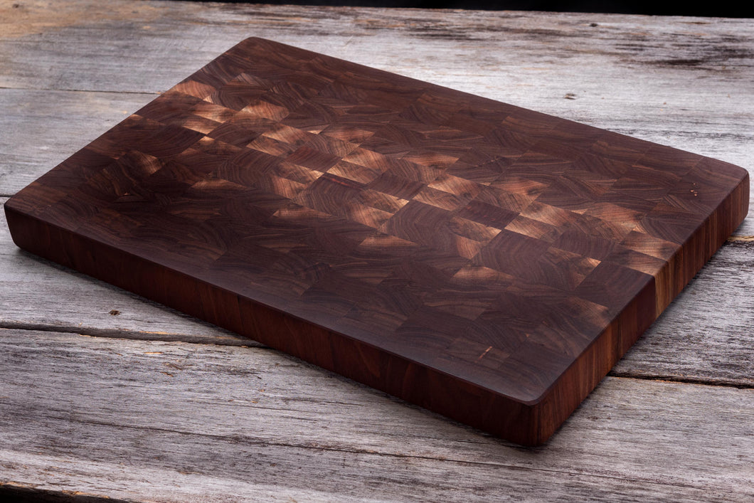 Walnut end grain cutting board — Sunhouse Craft